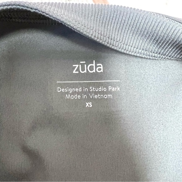 Zuda Asymmetrical Zip Activewear Moto Jacket - Picture 8 of 10